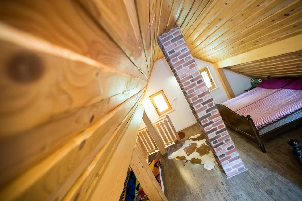 Holiday Home Voje Бохинь Экстерьер фото